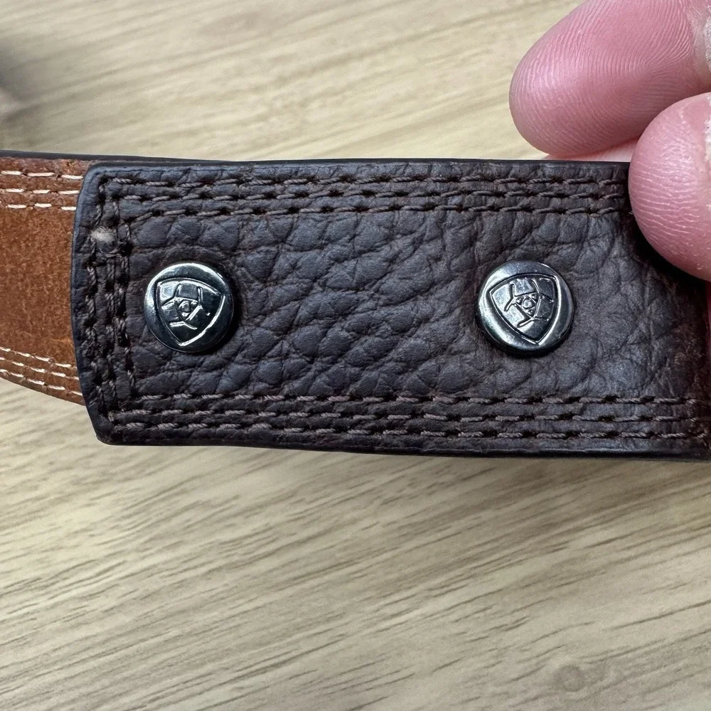 Ariat Rodeo Champion Belt Boys Size 26 Genuine Leather A1305802 No Buckle Youth